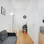 Intimate Apartment - 1Br-2P - Saint-Ambroise